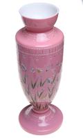 Bristol glass! Ваза "Полевые цветы" викторианской эпохи. Опаловое бристольское стекло (Bristol glass) розового цвета, цветные эмали, ручная работа. Высота 36 см. Бристоль, Великобритания, начало XX века
