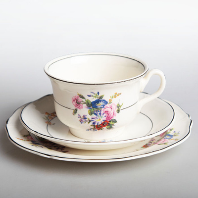 Чайное трио "Букет". Фарфор, деколь. Parrott & Company, Великобритания, 1930-е гг.