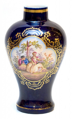 Ваза (Фарфор, живопись, позолота - Германия, Мейсен(?), конец XIX века)