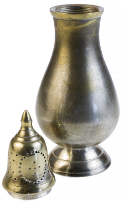 Солонка-шейкер. Металл, серебрение. Великобритания, 1930-е гг.