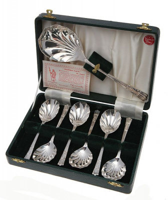 Набор для сервировки десертов из 7 предметов в стиле Арт Деко. Металл, серебрение. Великобритания, 1940-е гг.