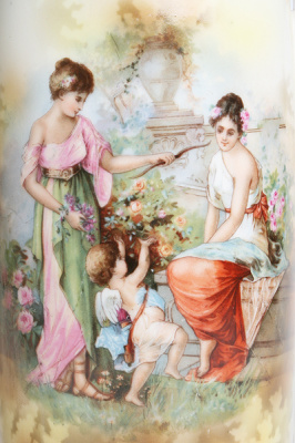 Ваза "Сцена с амуром" (Фарфор, деколь, роспись) Европа, третья четверть XIX века