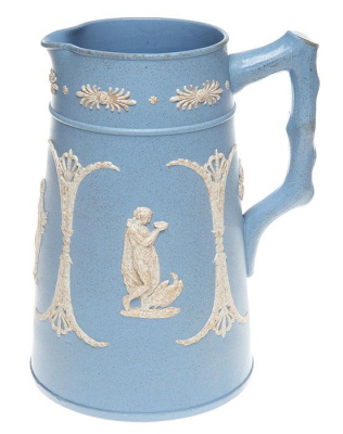 Кувшин для воды викторианской эпохи. Голубой бисквит, рельеф, глазуровка. Adams Bromley, Великобритания, конец ХIХ века